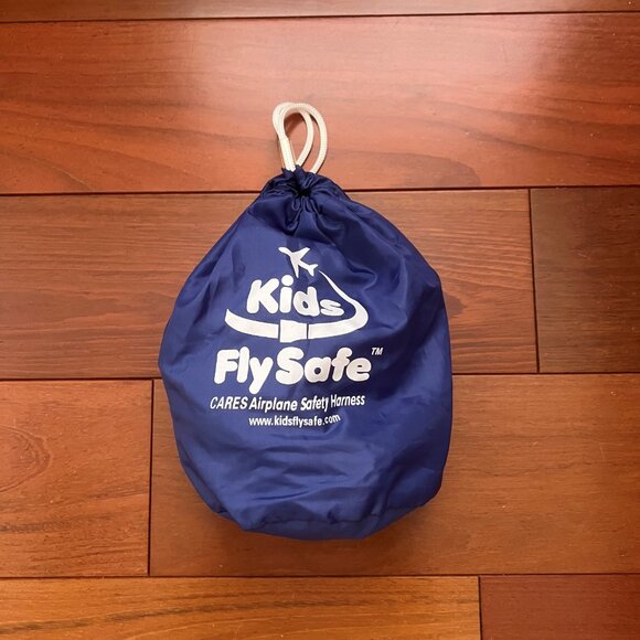 CARES Kids Fly Safe Safety Travel Harness, Brand New - Picture 3 of 7